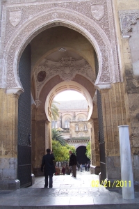 Mezquita Perdon gate