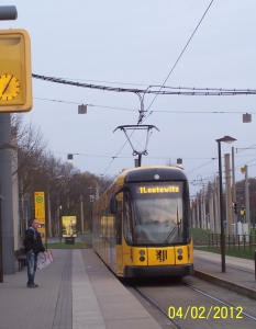tram back