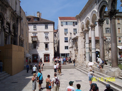 Peristyle Square