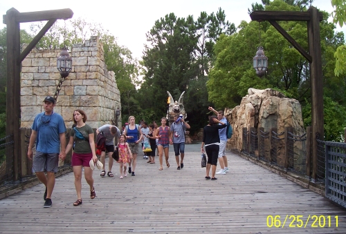 Lost Continent entrance