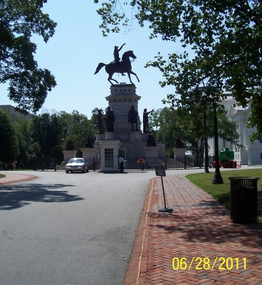 Washington Equestrian Monument